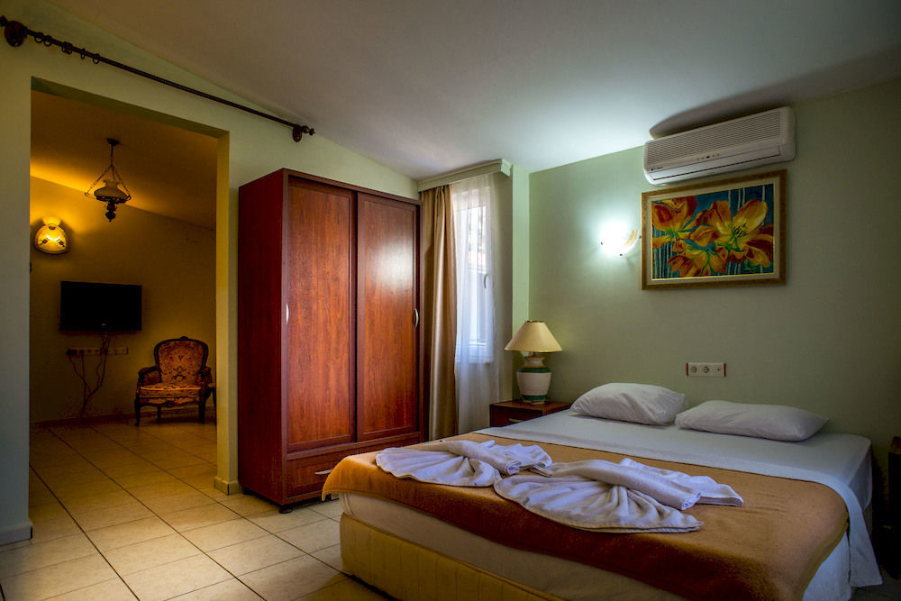 Bade Hotel Kemer Eksteriør bilde
