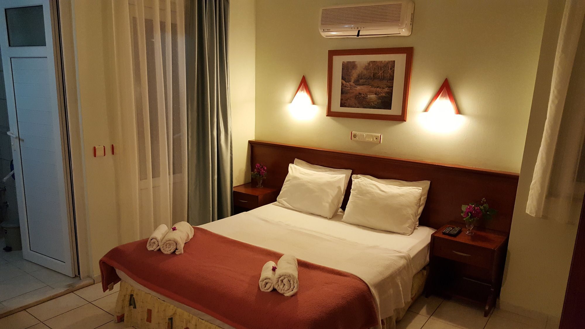 Bade Hotel Kemer Eksteriør bilde